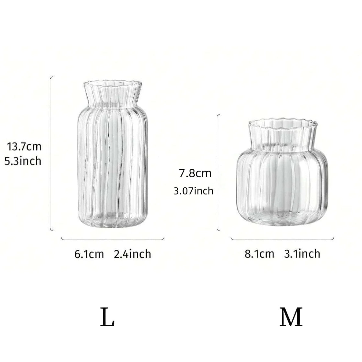 A comparison of a large (L) and medium (M) retro striped glass vase, showing their dimensions.