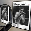 Schwarz-weißes Porträt von Islam Makhachev in UFC-Kampfkleidung als Leinwand-Wandkunst