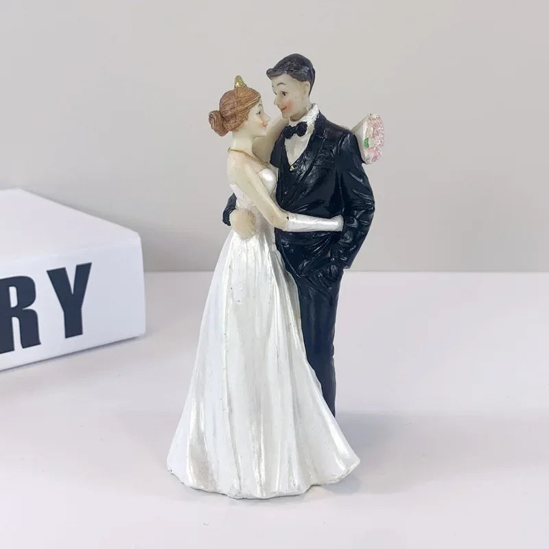 Resin Bride and Groom Cake Topper Figurine Set