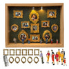Holzvitrine mit goldgerahmten Silhouettenfoto-Erinnerungen und dekorativen Rahmen.