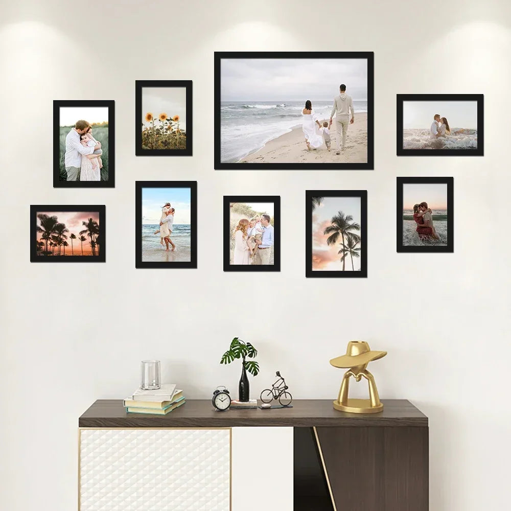 Elegant Wooden Picture Frame with Artistic Canvas Print