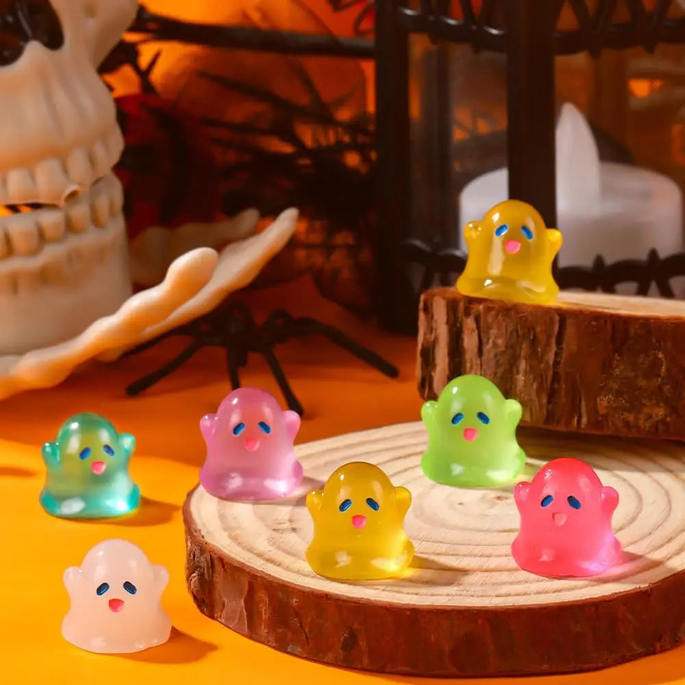 Glow-in-the-Dark Mini Ghost Figurines for Halloween Décor