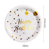 Plato desechable blanco decorado con puntos dorados y el texto Feliz Cumpleaños