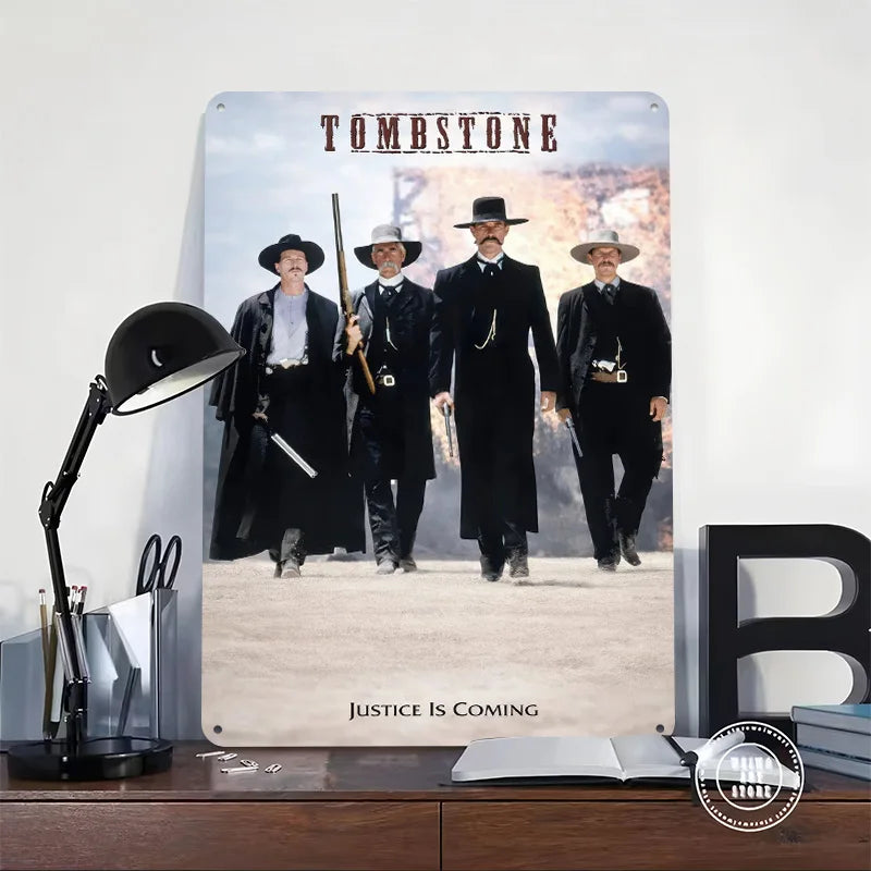 Arte de lata de película vintage con cinco figuras frente a una lápida con el título JUSTICIA ES