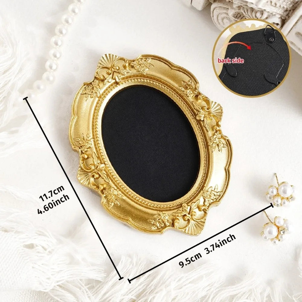 Ornate Resin Hanging Photo Frame for Vintage Décor