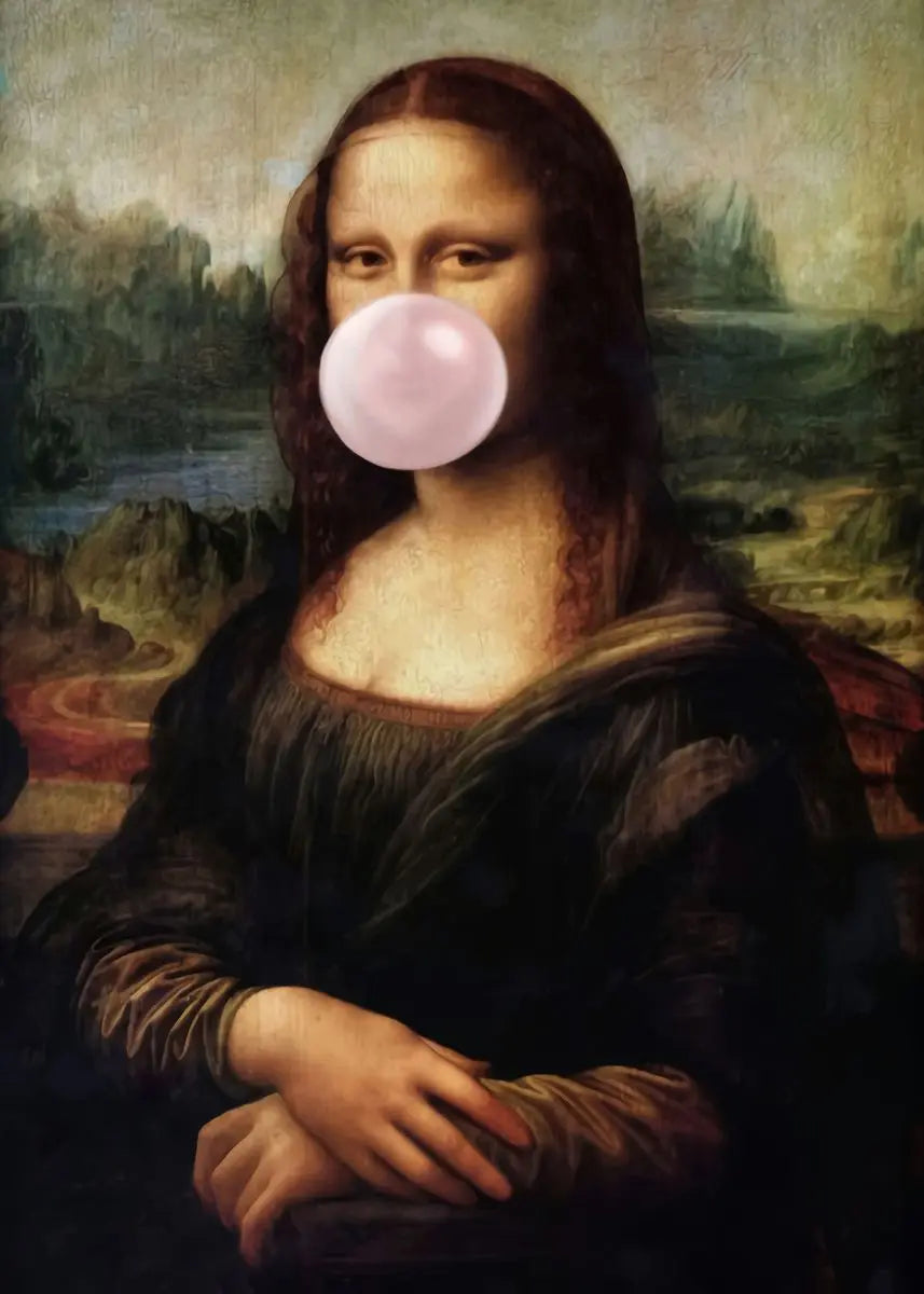 Una pintura que representa a una mujer de cabello rojizo y una gran esfera rosa translúcida en el centro.