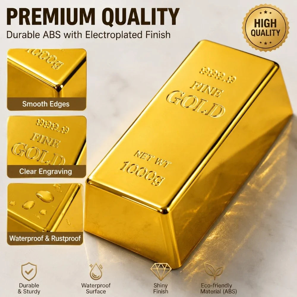 Una barra de plástico dorado rectangular con grabados finos en oro y un acabado liso sobre una superficie de mármol.