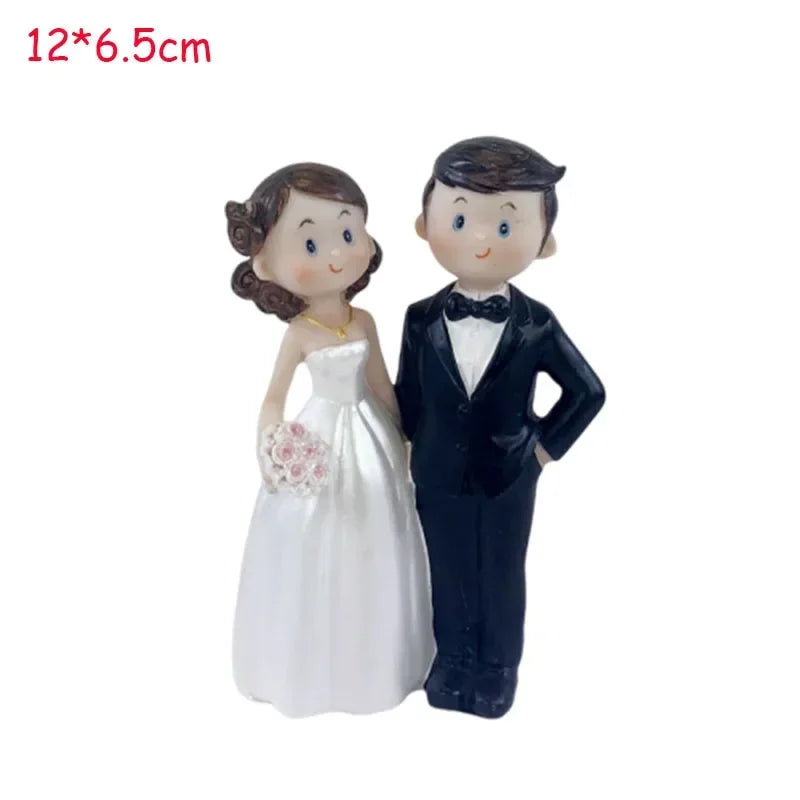 Resin Bride and Groom Cake Topper Figurine Set