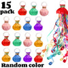 Ein Set von 15 handgefertigten Konfetti-Pfeife-Streamern in verschiedenen Farben wie rot, grün, pink und lila.