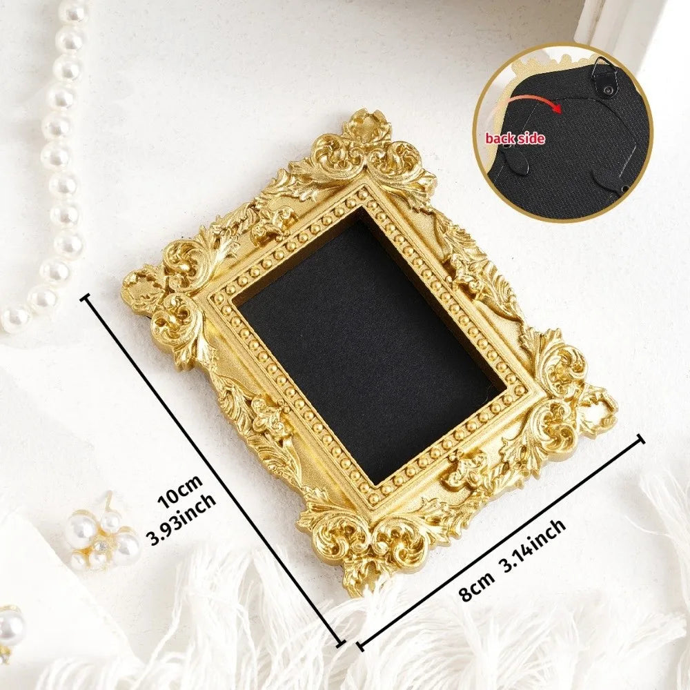 Ornate Resin Hanging Photo Frame for Vintage Décor