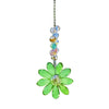 Suncatcher de tournesol en cristal suspendu avec une fleur verte et des perles colorées.
