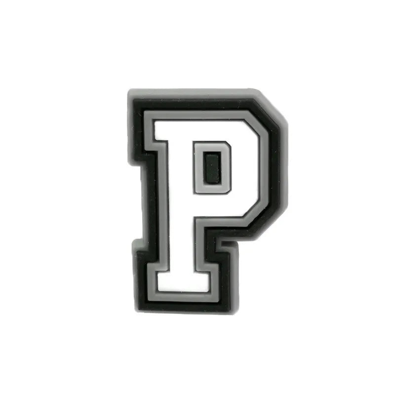 Charm ou accessoire lettre P en alphabet noir et blanc