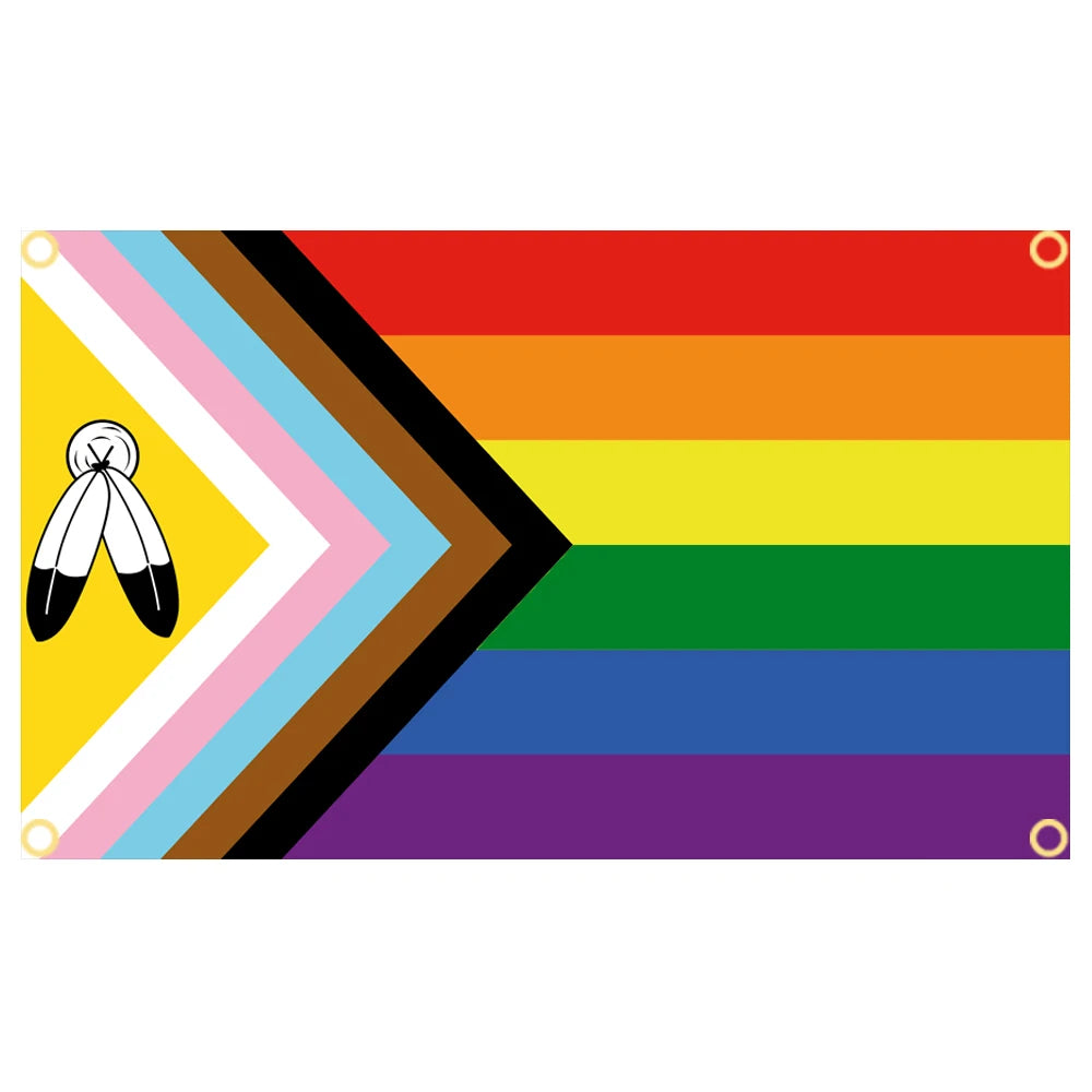 Bannière en tissu horizontale affichant le design du drapeau Pride à six couleurs avec un motif chevron.