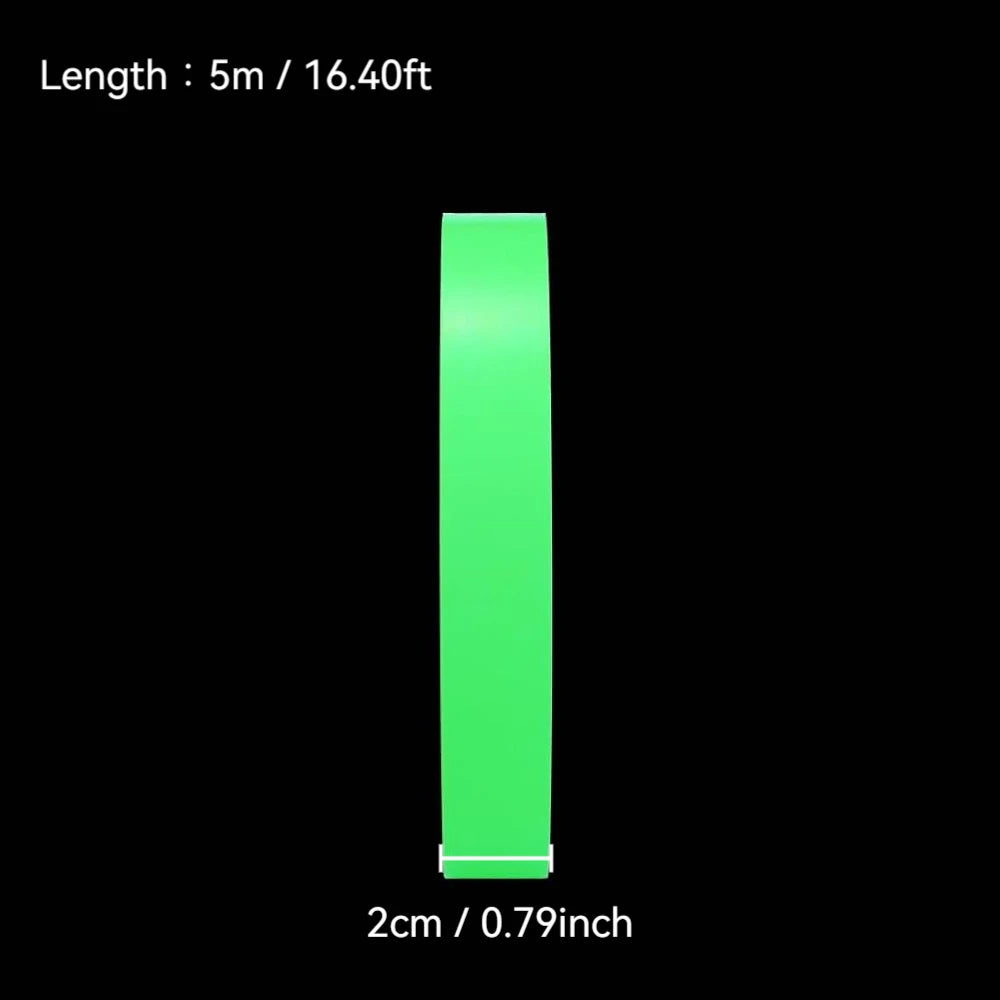 Bande de ruban vert vif phosphorescent, mesurant 5 mètres (16,40 pieds).