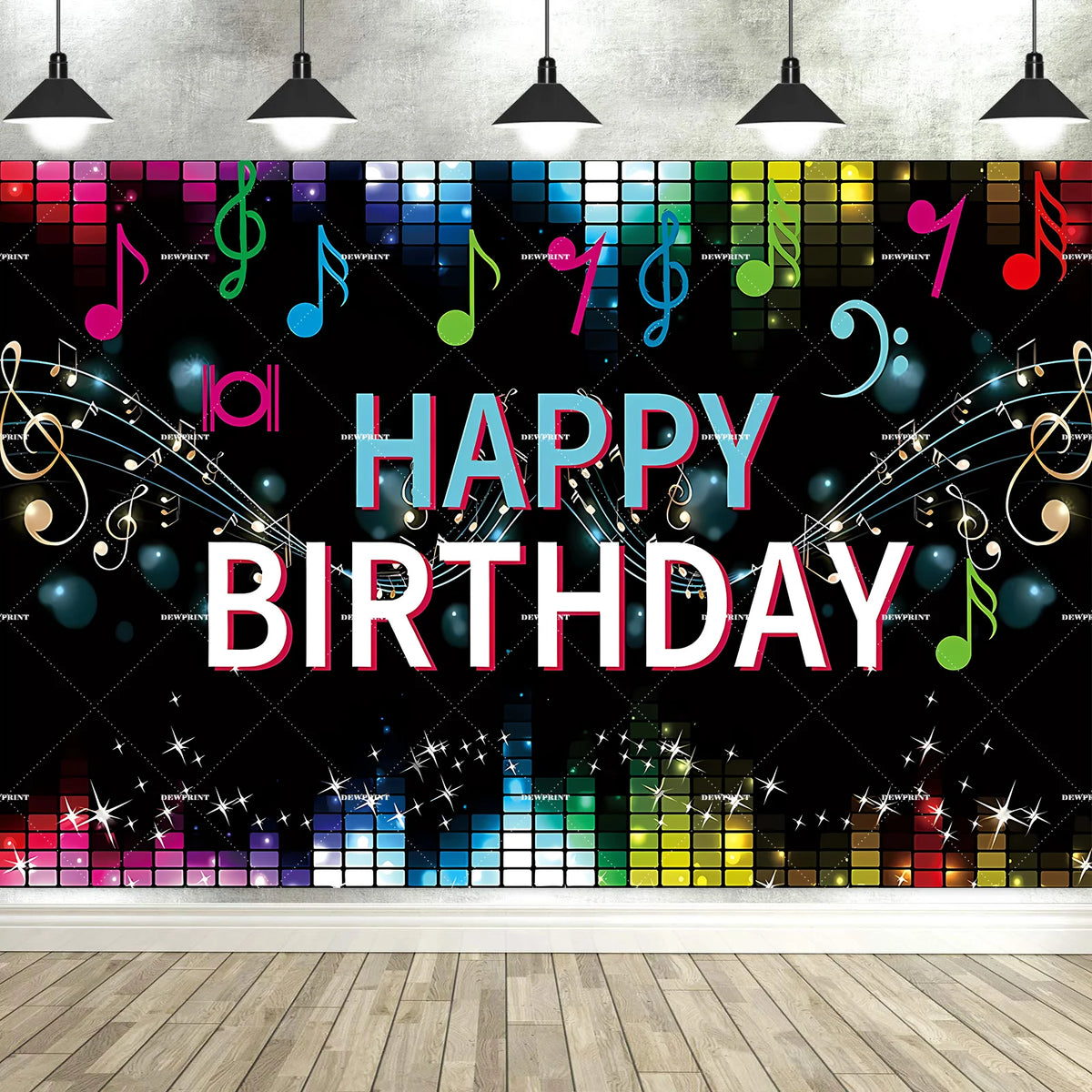 Un vibrante banner de fondo de cumpleaños con notas musicales y luces de colores contra un fondo oscuro.