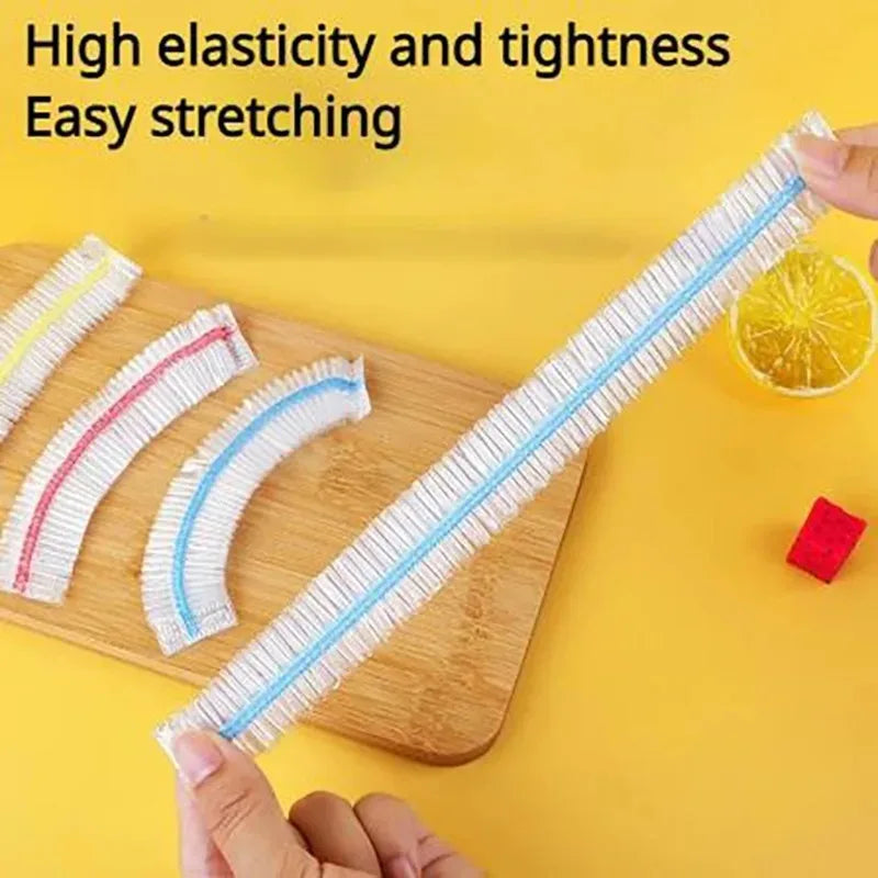 A hand is stretching a disposable elastic bowl cover with food wrap, showing its high elasticity and tightness.