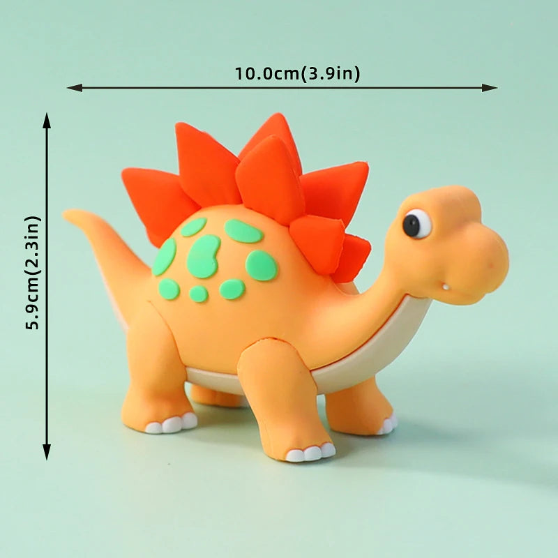 Topper de pastel de dinosaurio jurásico naranja y verde con modelo detallado.