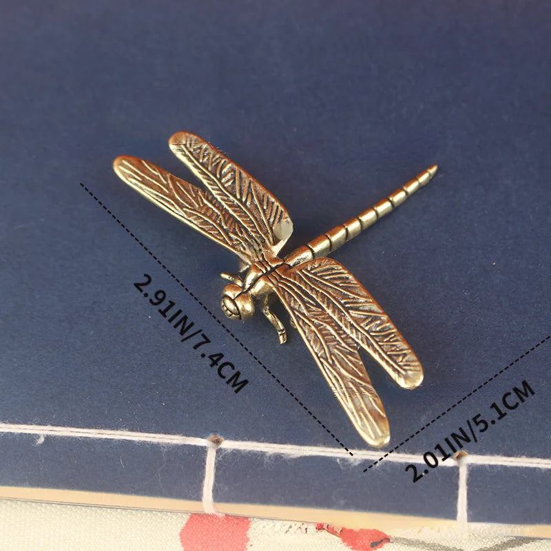 Vintage brass dragonfly desk decor with dimensions 2.91in by 2.01in