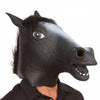 Realistische schwarze Pferdekopf-Cosplaymaske mit Schnauze und Augen.