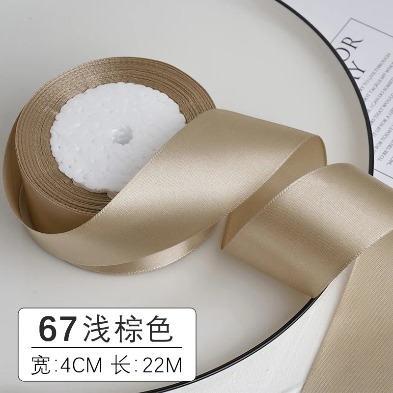 Ruban décoratif en satin beige, 4 cm de large et 22 mètres de long
