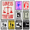 Raster von Vintage-Zitatdrucken mit Phrasen wie 'Love is the law', 'Fast life', 'Deep dive', 'Safe trip' und 'Wolf less'.