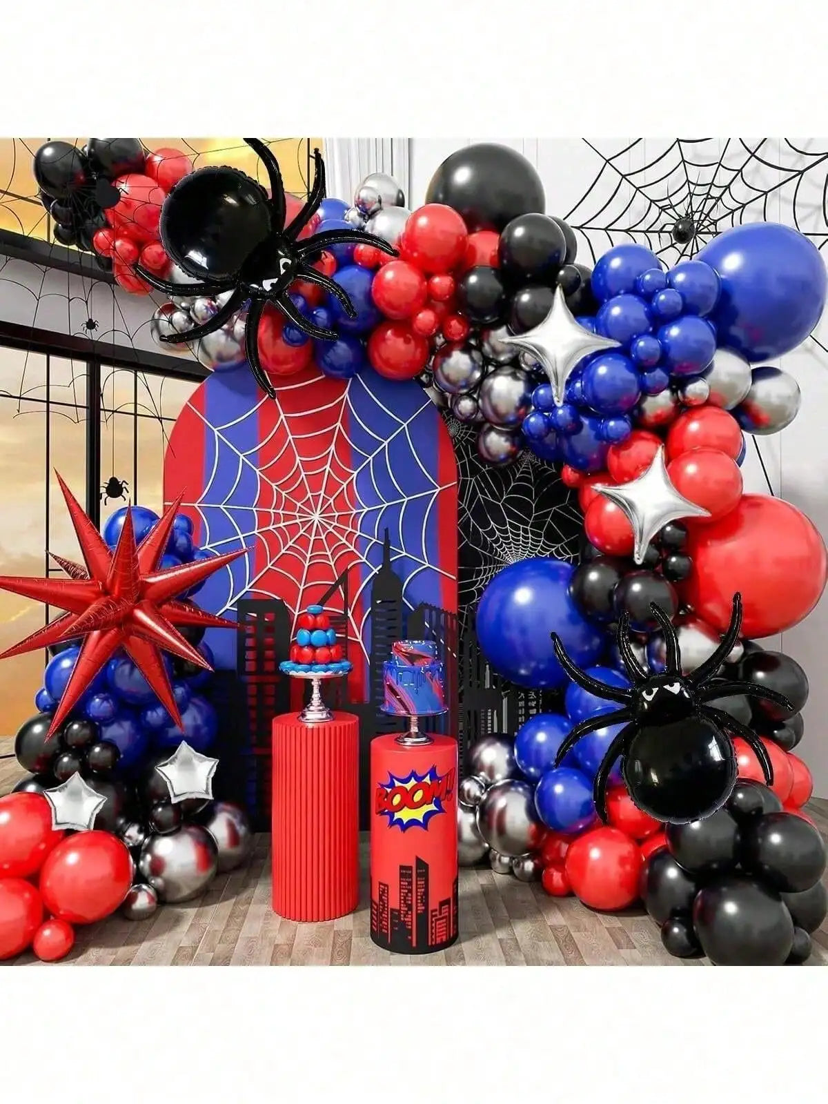 Kit d'arche de ballons noir et rouge avec motif toile d'araignée.