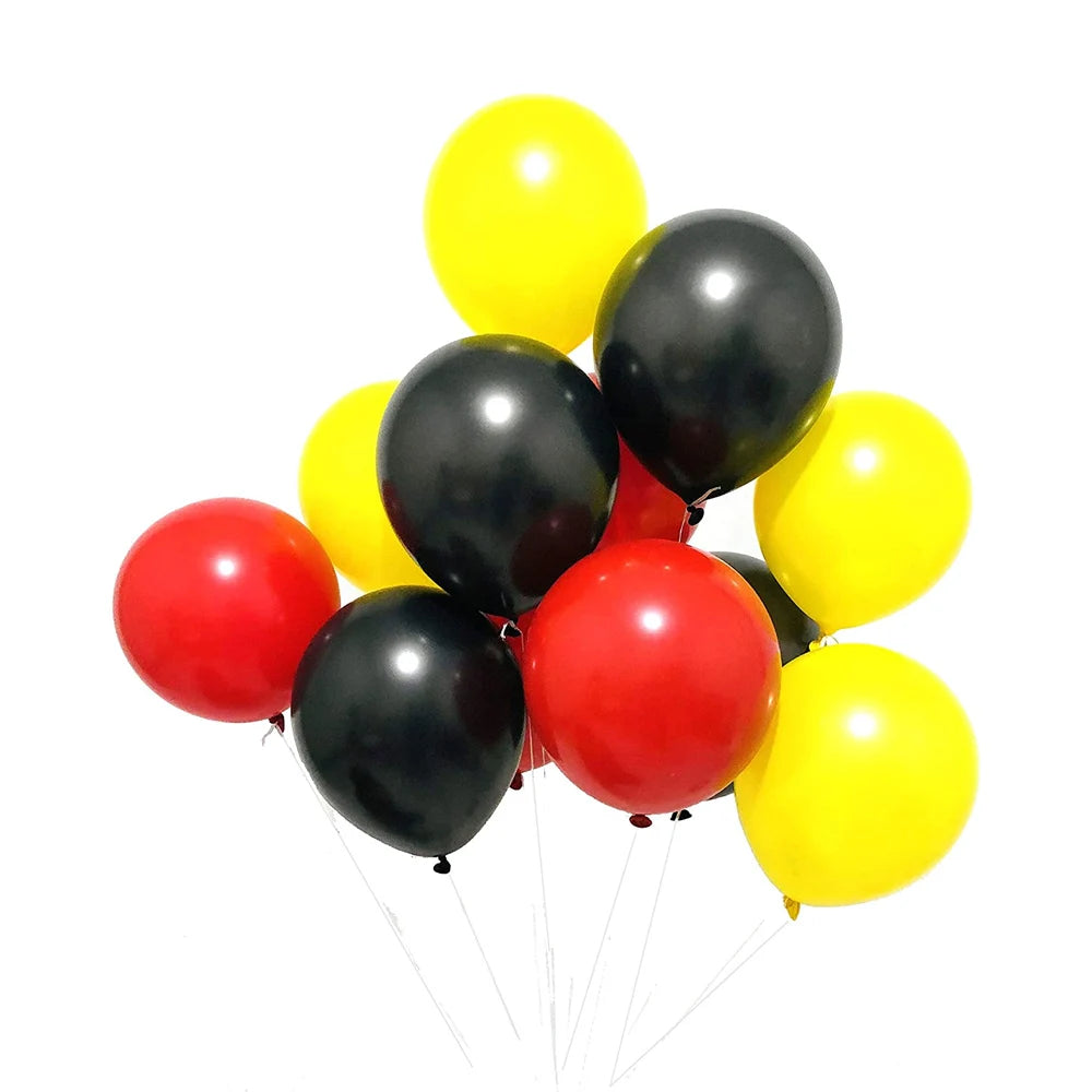 Un kit de guirlande de ballons rouge, jaune et noir.