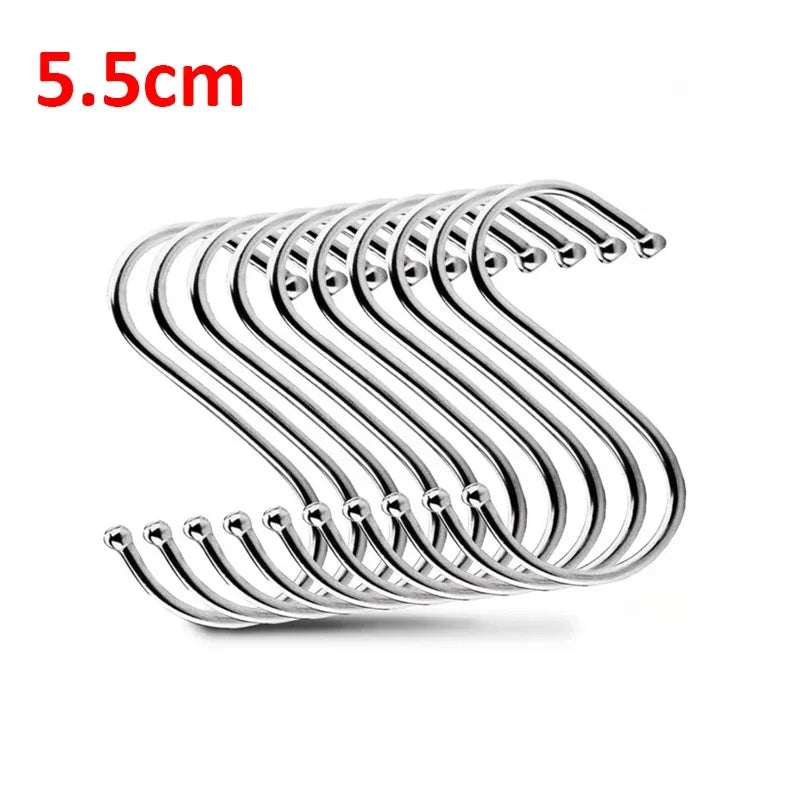 A set of ten S-shaped stainless steel hanging hooks, measuring 5.5cm each.