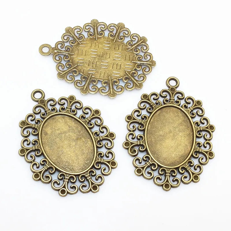 Vintage Style Cameo Pendant Bases with Ornate Gold or Silver Finish