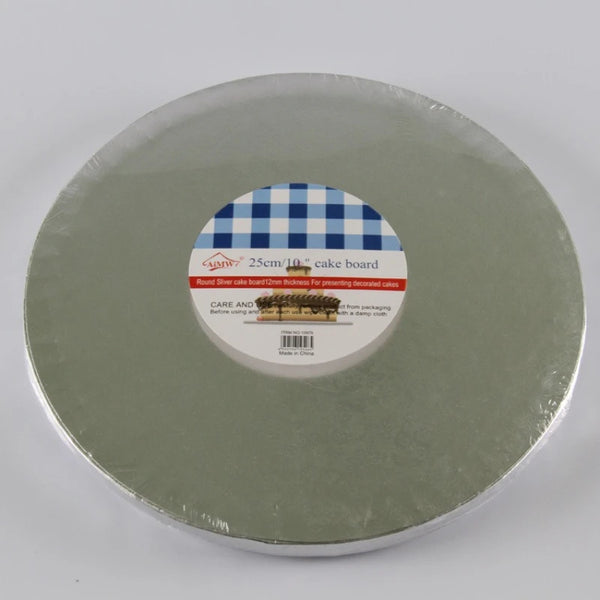 Round silver cake board with blue checkered pattern for decorating cakes
