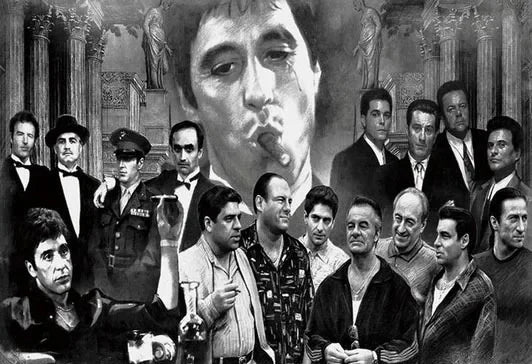 Portrait de groupe d'acteurs du film Scarface, avec des expressions intenses et un éclairage dramatique.