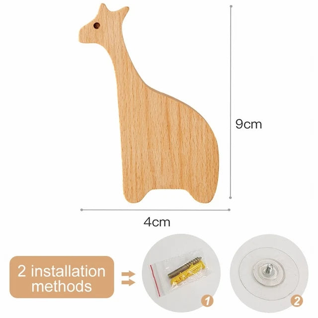 A light wood decorative animal hook shaped like a giraffe, shown with installation methods.