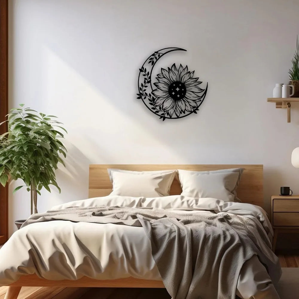 Art mural black metal avec un tournesol détaillé dans une silhouette de croissant de lune