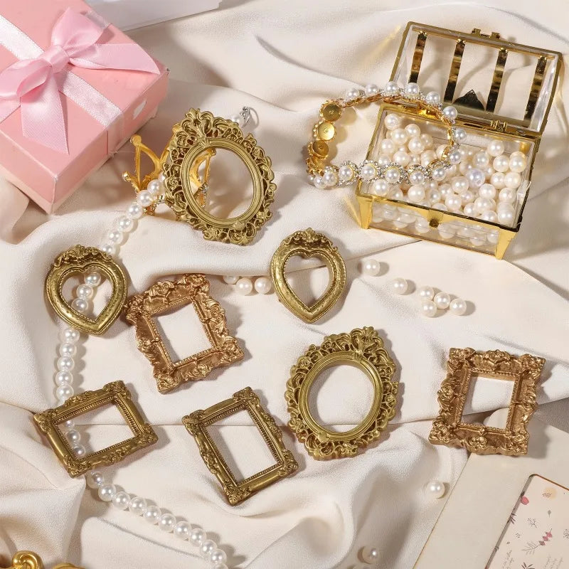 Vintage Baroque Resin Picture Frame Set