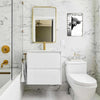 Un meuble-lavabo de salle de bain avec miroir, lavabo et toilette, décoré d'art mural vintage de vaches.