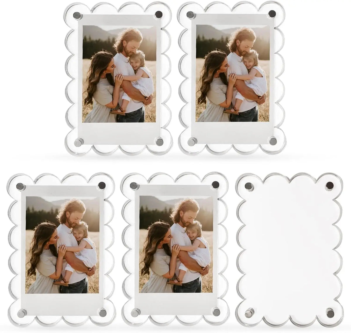 Set klare Acryl-Magnetrahmen zur Darstellung von Familienporträts.