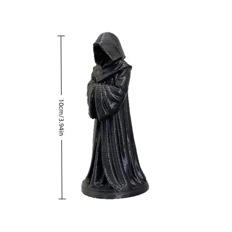 Schwarze Harzstatue einer gotischen Grim Reaper Figur.
