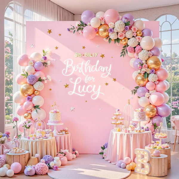 Fondo de arco de globos rosas para fiesta de cumpleaños con globos de varios colores y acentos florales.