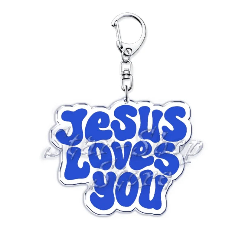 Silber-Acryl-Anhänger mit der Gravur „Jesus liebt dich“.