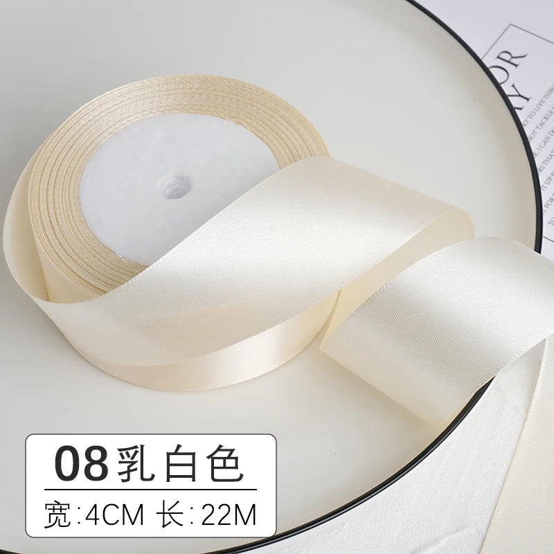 Ruban décoratif en satin crème, 4 cm de large et 22 mètres de long